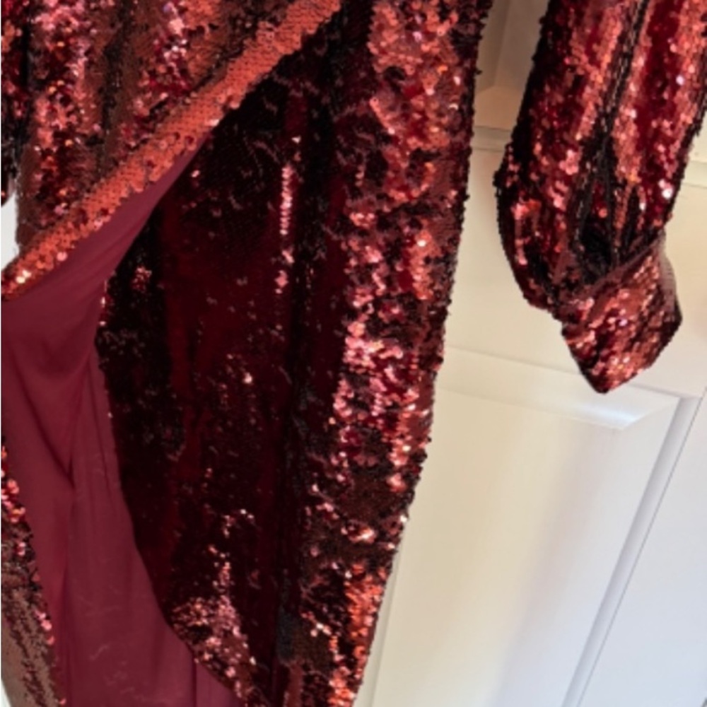 Ted Baker Awesome!!!! Burgundy Sequin Long Sleeve Dress, Small. NWOT fits 2-4 - Picture 5 of 9